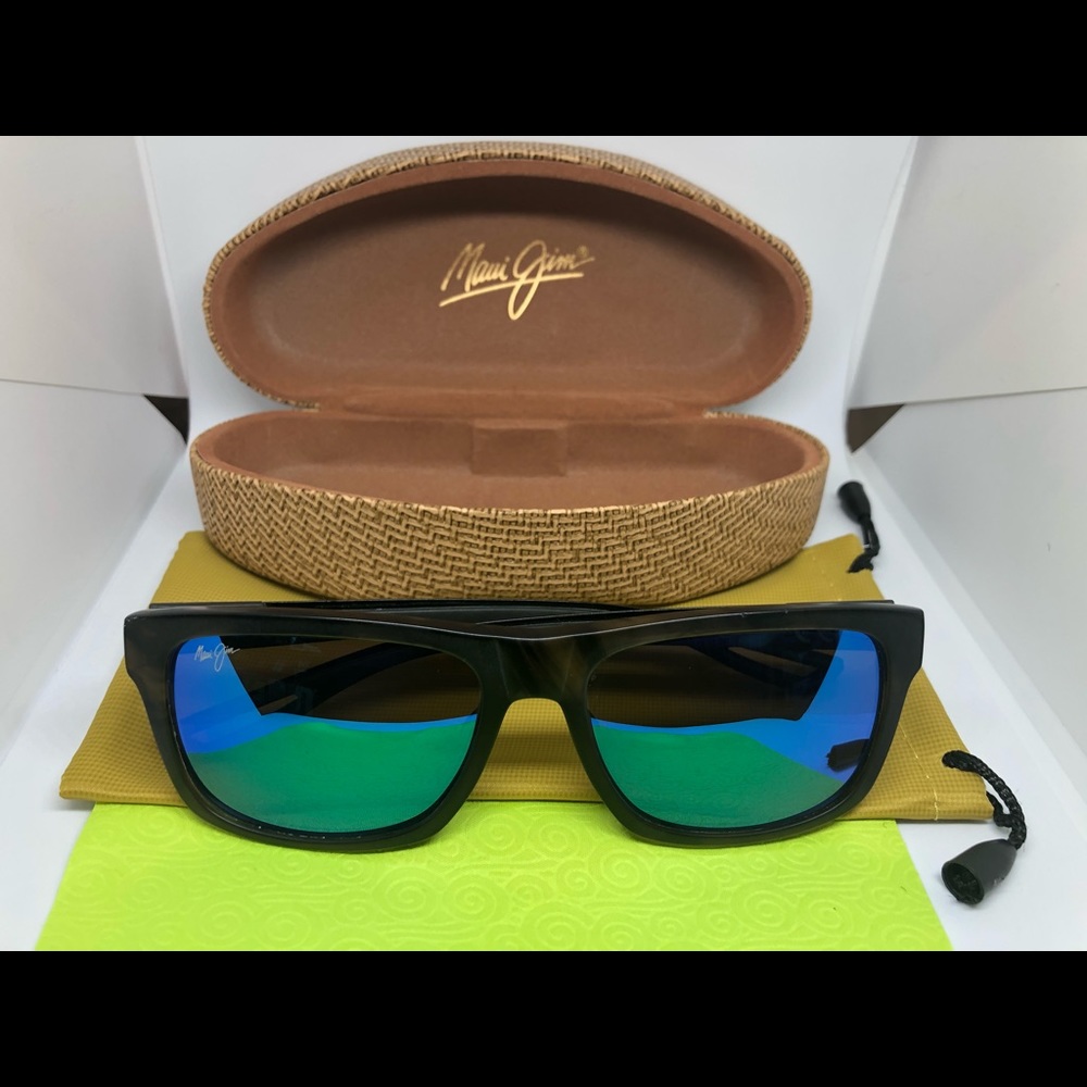 Meet your Posher, Great shades 4 less